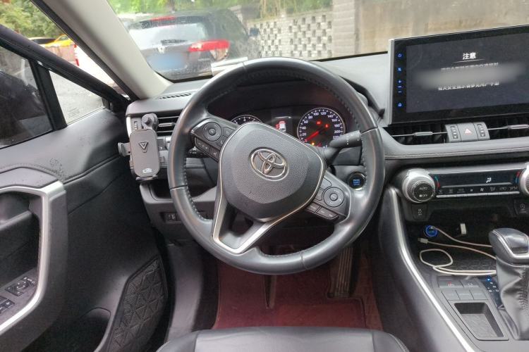 Used Toyota Wildlander 2022 2.0L CVT Two-Wheel Drive Luxury PLUS Edition Steering Wheel