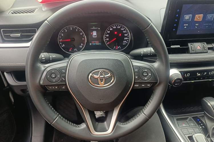 Used Toyota Wildlander 2022 2.0L CVT Two-Wheel Drive Urban Edition Steering Wheel