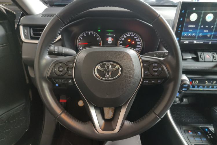 Used Toyota Wildlander 2022 2.0L CVT Two-Wheel Drive Luxury PLUS Edition Steering Wheel