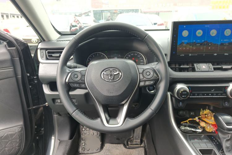 Used Toyota Wildlander 2022 2.0L CVT Two-Wheel Drive Luxury PLUS Edition Steering Wheel