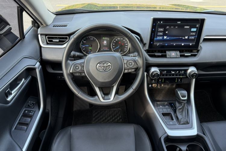 Used Toyota Wildlander 2022 Dual-Engine 2.5L E-CVT Two-Wheel Drive Prestige Edition Steering Wheel