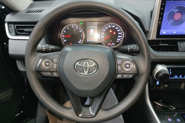 Used Toyota Wildlander 2022 Updated Version 2.0L CVT Two-Wheel Drive Leading Edition Steering Wheel