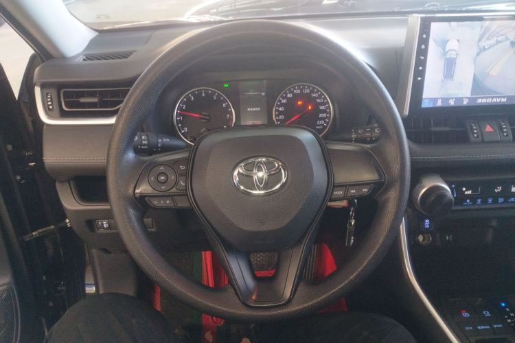 Used Toyota Wildlander 2022 Updated Version 2.0L CVT Two-Wheel Drive Leading Edition Steering Wheel