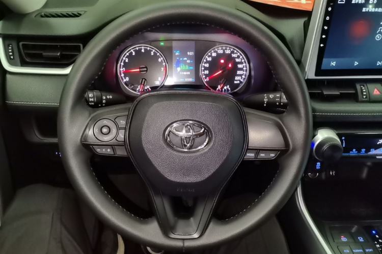 Used Toyota Wildlander 2022 2.0L CVT Two-Wheel Drive Leading Edition Steering Wheel
