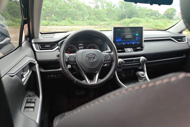 Used Toyota Wildlander 2022 2.0L CVT Two-Wheel Drive Luxury PLUS Edition Steering Wheel