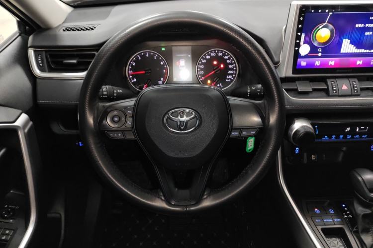 Used Toyota Wildlander 2022 Updated Version 2.0L CVT Two-Wheel Drive Leading Edition Steering Wheel