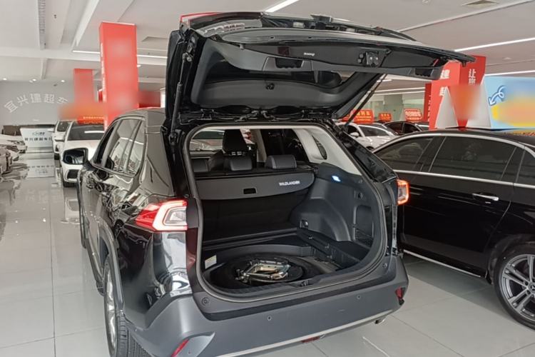 Used Toyota Wildlander 2022 2.0L CVT Two-Wheel Drive Luxury PLUS Edition Trunk