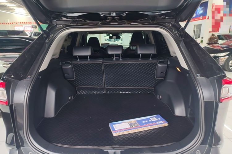 Used Toyota Wildlander 2022 2.0L CVT Two-Wheel Drive Luxury PLUS Edition Trunk