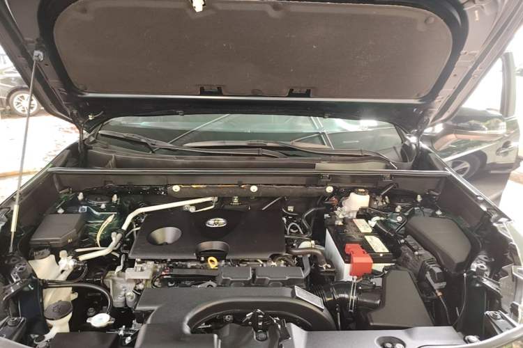 Used Toyota Wildlander 2022 2.0L CVT Two-Wheel Drive Luxury PLUS Edition Engine Bay