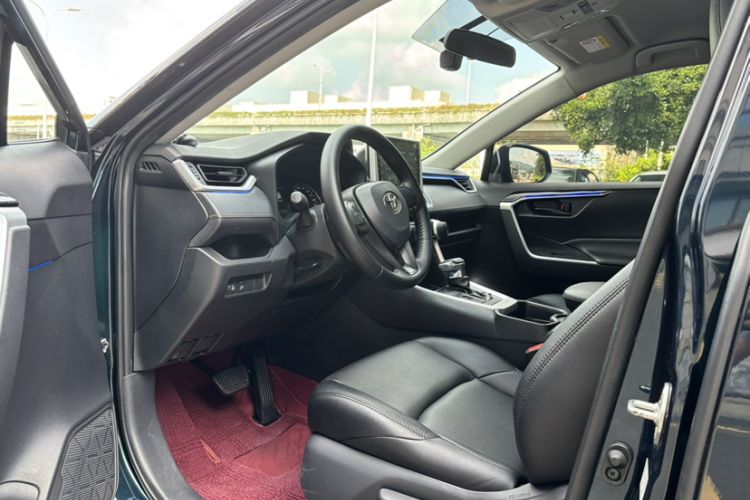 Used Toyota Wildlander 2022 2.0L CVT Two-Wheel Drive Leading Edition Exterior 8
