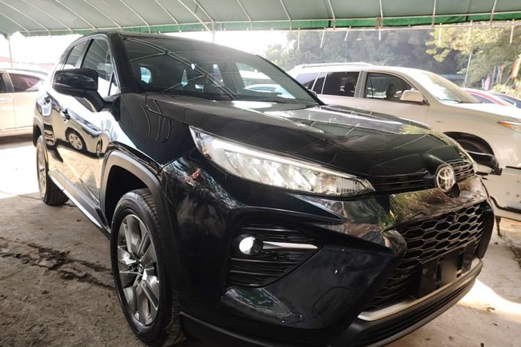 Used Toyota Wildlander 2022 2.0L CVT Two-Wheel Drive Luxury PLUS Edition Front Right 45 Deg