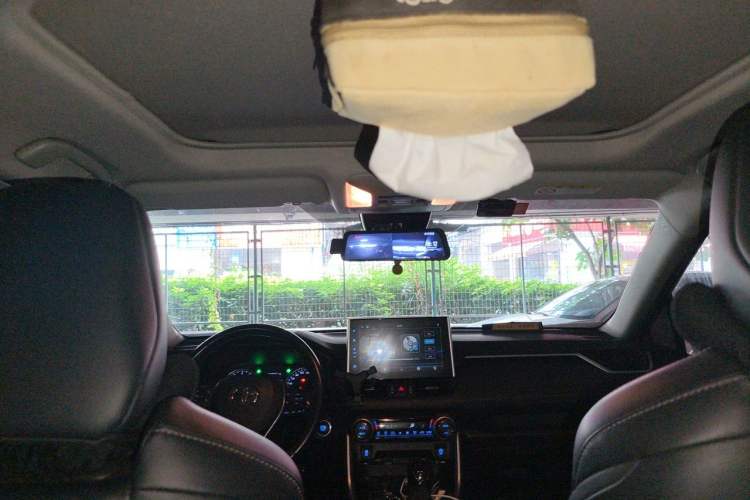 Used Toyota Wildlander 2022 2.0L CVT Two-Wheel Drive Luxury Edition Headliner