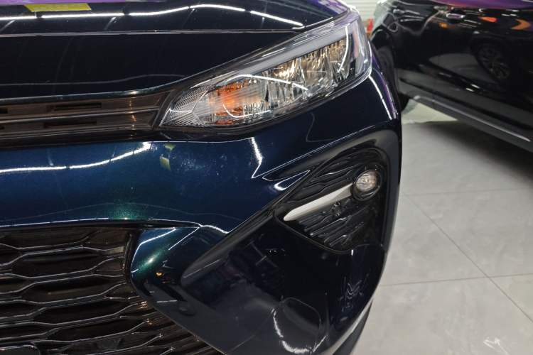 Used Toyota Wildlander 2022 Dual-Motor 2.5L E-CVT 4x4 Luxury PLUS Edition Left Front Headlight
