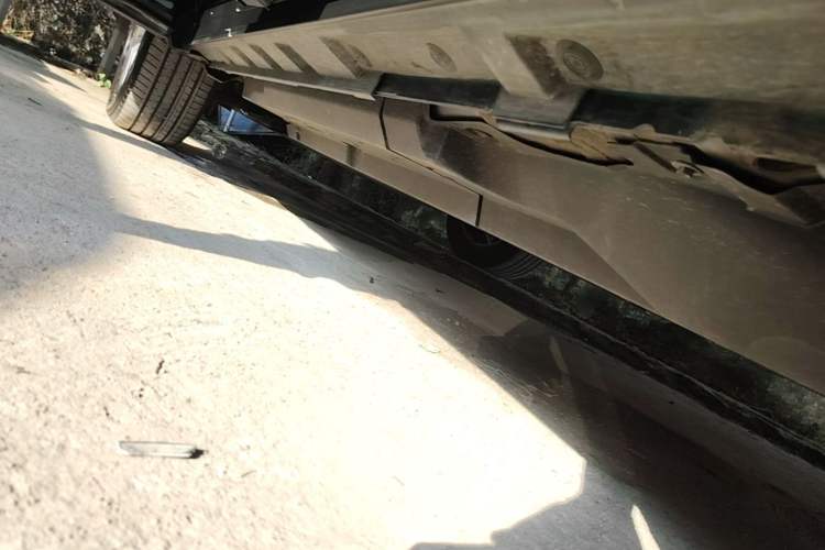 Used Toyota Wildlander 2022 2.0L CVT Two-Wheel Drive Luxury PLUS Edition Left Side Sill