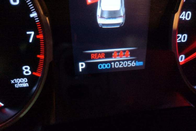 Used Toyota Wildlander 2022 2.0L CVT Two-Wheel Drive Luxury Edition Odometer Close Up