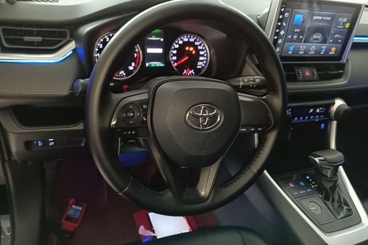 Used Toyota Wildlander 2022 2.0L CVT Two-Wheel Drive Leading Edition Steering Wheel