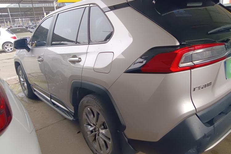 Used Toyota Wildlander 2022 2.0L CVT Two-Wheel Drive Luxury PLUS Edition Exterior 3