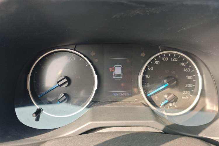 Used Toyota Wildlander 2022 Dual-Engine 2.5L E-CVT Two-Wheel Drive Luxury Edition Instrument Cluster