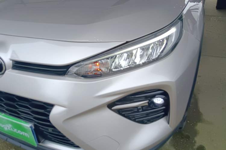 Used Toyota Wildlander 2022 2.0L CVT Two-Wheel Drive Luxury PLUS Edition Left Front Headlight