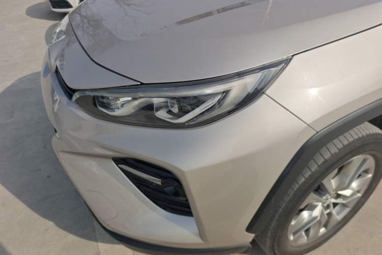 Used Toyota Wildlander 2022 Dual-Engine 2.5L E-CVT Two-Wheel Drive Luxury Edition Left Front Headlight
