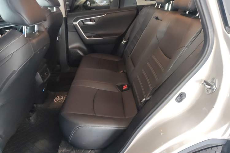 Used Toyota Wildlander 2022 2.0L CVT Two-Wheel Drive Luxury PLUS Edition Left Rear Seat
