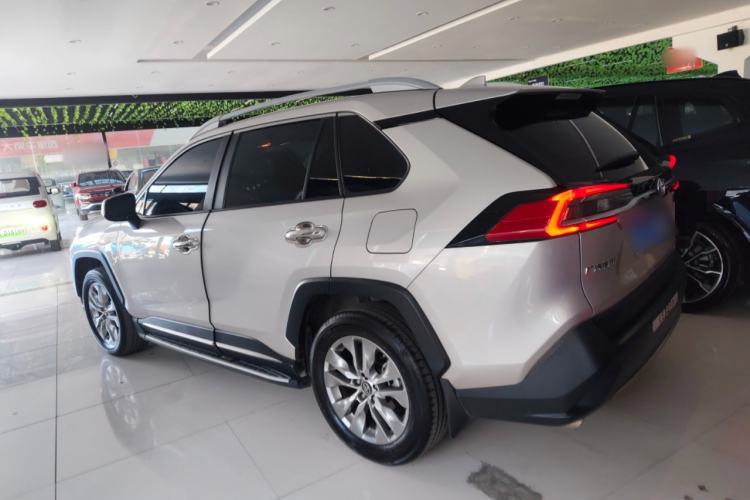Used Toyota Wildlander 2022 2.0L CVT Two-Wheel Drive Luxury PLUS Edition Left Side