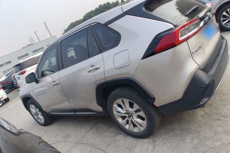 Used Toyota Wildlander 2022 2.0L CVT Two-Wheel Drive Leading Edition Left Side