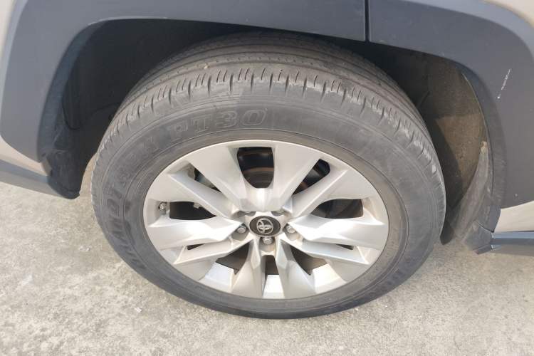Used Toyota Wildlander 2022 2.0L CVT Two-Wheel Drive Leading Edition Right Rear Wheel Hub