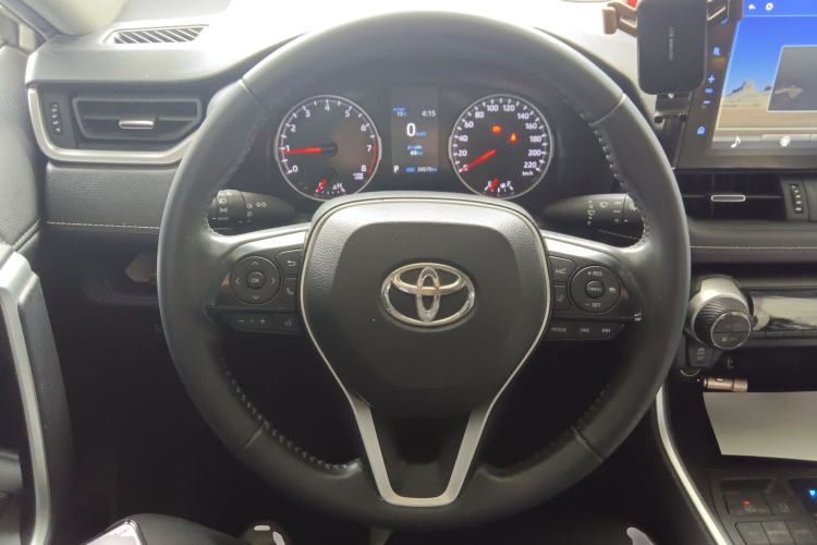 Used Toyota Wildlander 2022 2.0L CVT Two-Wheel Drive Luxury PLUS Edition Steering Wheel