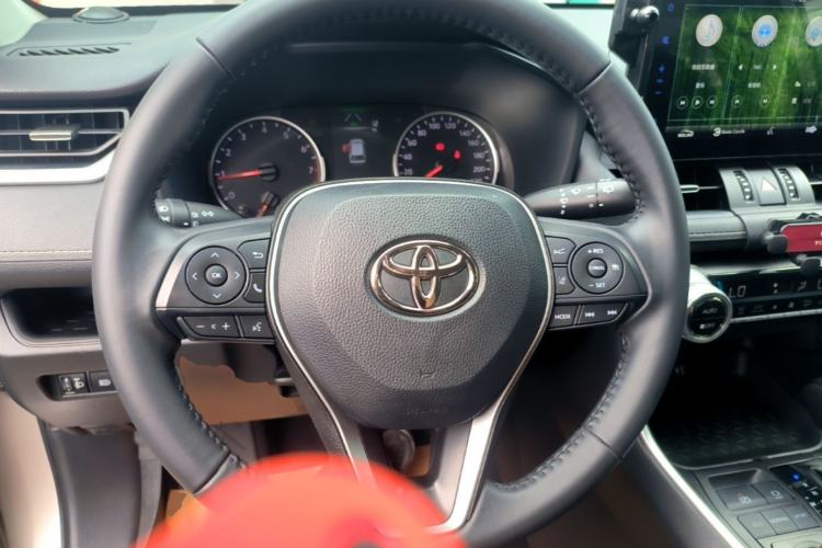 Used Toyota Wildlander 2022 2.0L CVT Two-Wheel Drive Luxury PLUS Edition Steering Wheel