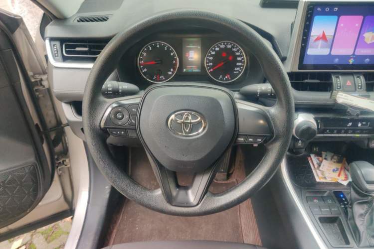 Used Toyota Wildlander 2022 Updated Version 2.0L CVT Two-Wheel Drive Leading Edition Steering Wheel