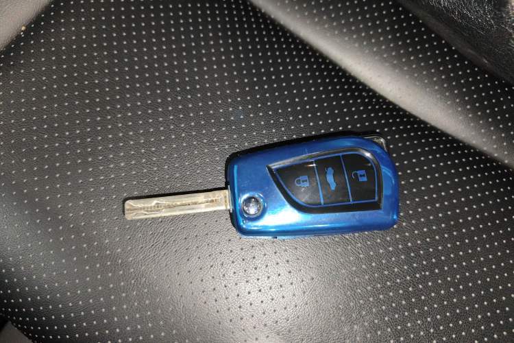 Used Toyota Wildlander 2022 2.0L CVT Two-Wheel Drive Leading Edition Vehicle Key