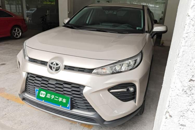 Used Toyota Wildlander 2022 2.0L CVT Two-Wheel Drive Leading Edition Guazi used car, China used car export, Used car for sale, Used cars, Cheapest cars for sale