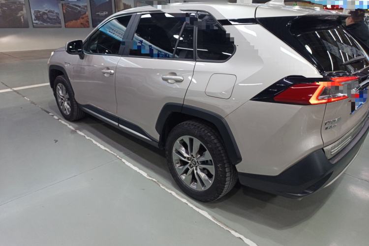 Used Toyota Wildlander 2022 Dual-Motor 2.5L E-CVT 4x4 Luxury PLUS Edition Exterior 3
