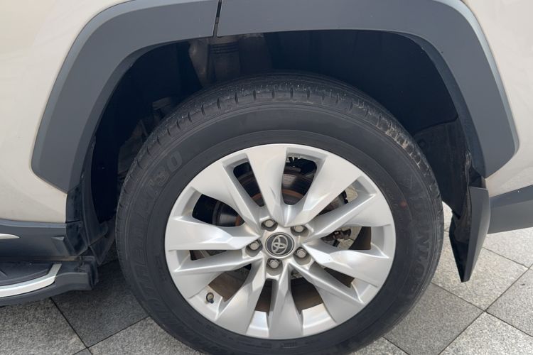 Used Toyota Wildlander 2022 Dual-Engine 2.5L E-CVT Two-Wheel Drive Urban Edition Exterior 4
