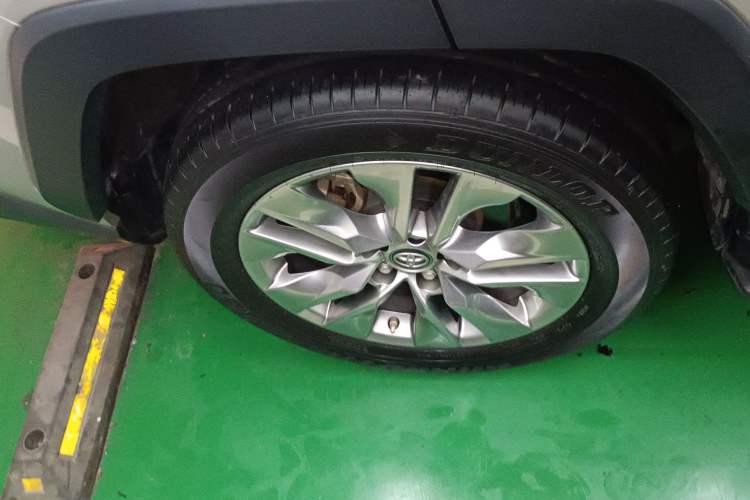 Used Toyota Wildlander 2022 2.0L CVT Two-Wheel Drive Luxury PLUS Edition Exterior 5