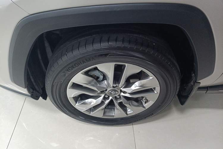 Used Toyota Wildlander 2022 2.0L CVT 4x4 Luxury PLUS Edition Exterior 7