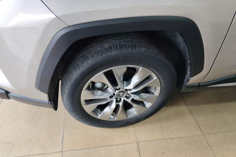 Used Toyota Wildlander 2022 2.0L CVT Two-Wheel Drive Luxury PLUS Edition Exterior 7