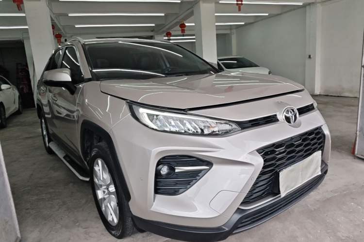 Used Toyota Wildlander 2022 Updated Version 2.0L CVT Two-Wheel Drive Leading Edition Front Right 45 Deg