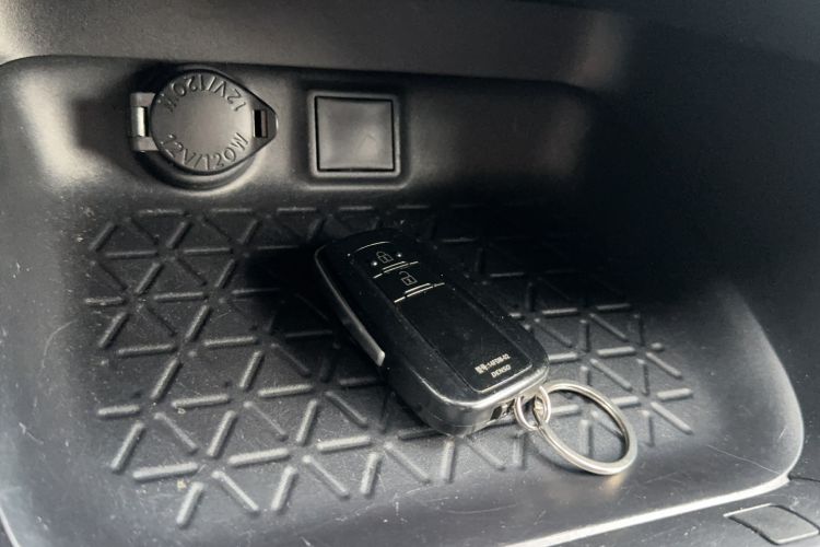 Used Toyota Wildlander 2022 Dual-Engine 2.5L E-CVT Two-Wheel Drive Urban Edition Interior 1