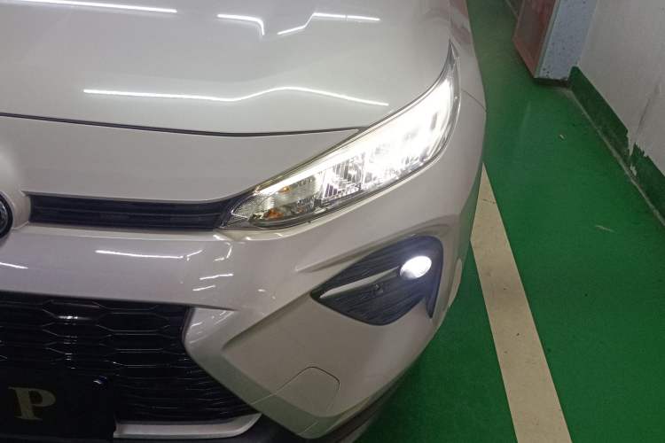 Used Toyota Wildlander 2022 2.0L CVT Two-Wheel Drive Luxury PLUS Edition Left Front Headlight