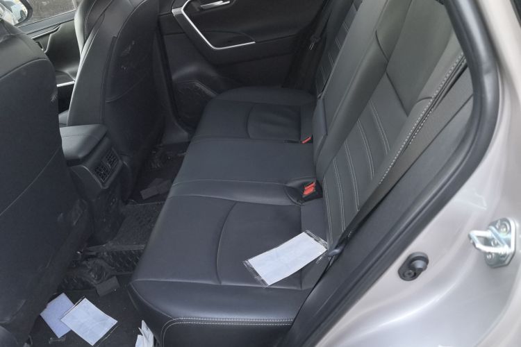 Used Toyota Wildlander 2022 2.0L CVT Two-Wheel Drive Luxury PLUS Edition Left Rear Seat