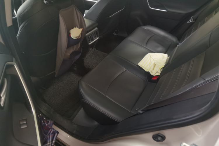 Used Toyota Wildlander 2022 2.0L CVT Two-Wheel Drive Prestige Edition Left Rear Seat