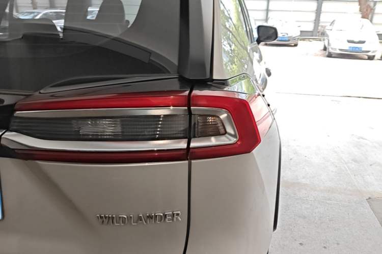Used Toyota Wildlander 2022 2.0L CVT Two-Wheel Drive Leading Edition Right Rear Taillight