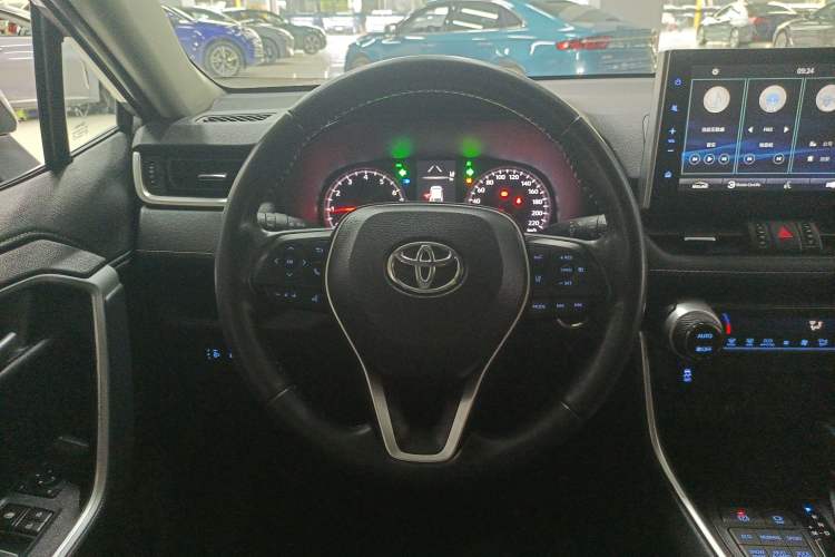 Used Toyota Wildlander 2022 2.0L CVT 4x4 Luxury PLUS Edition Steering Wheel