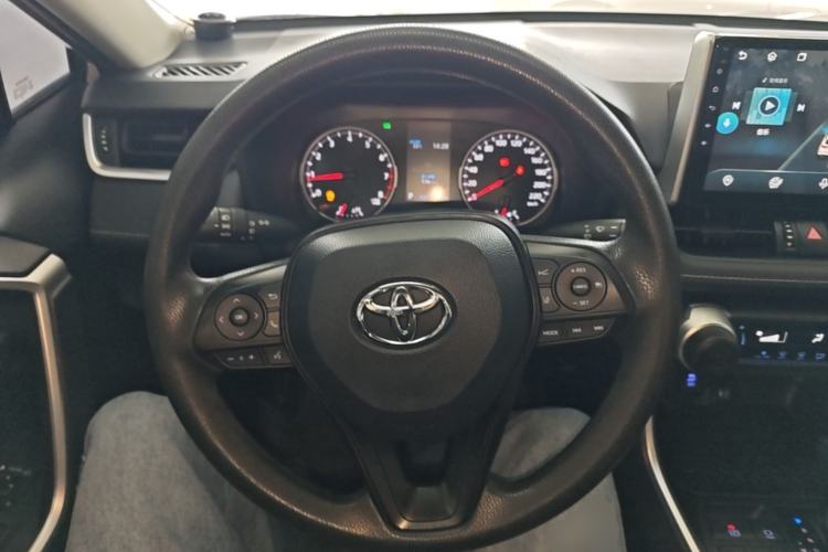 Used Toyota Wildlander 2022 Updated Version 2.0L CVT Two-Wheel Drive Leading Edition Steering Wheel