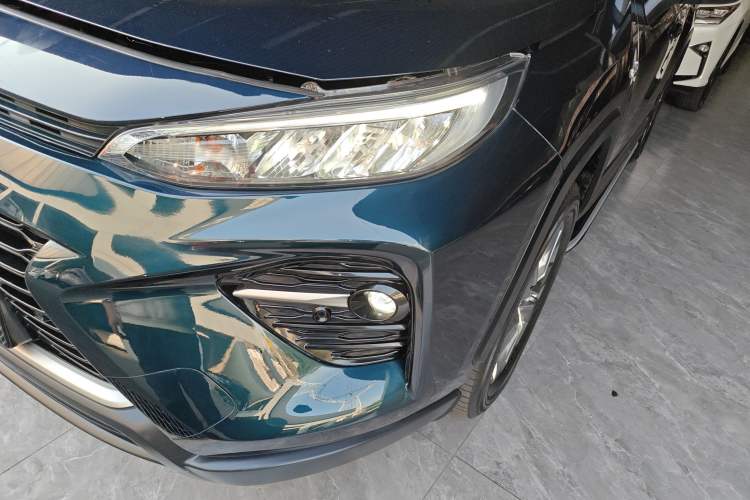 Used Toyota Wildlander 2022 Dual-Engine 2.5L E-CVT Two-Wheel Drive Luxury PLUS Edition Left Front Headlight