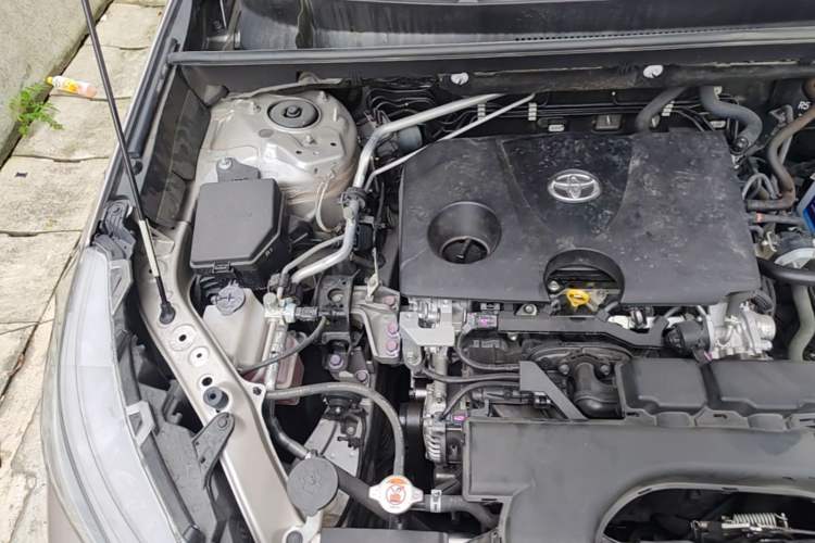 Used Toyota Wildlander 2022 2.0L CVT Two-Wheel Drive Luxury PLUS Edition Engine Bay Right