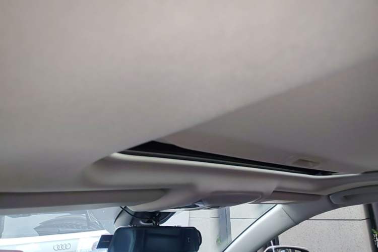 Used Toyota Wildlander 2022 2.0L CVT Two-Wheel Drive Luxury PLUS Edition Headliner