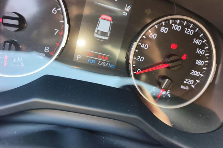 Used Toyota Wildlander 2022 2.0L CVT Two-Wheel Drive Luxury PLUS Edition Odometer Close Up